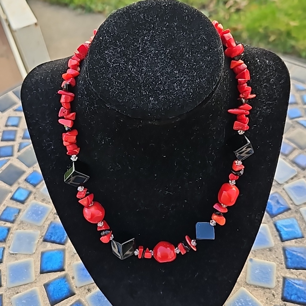 Bamboo Coral Black Glass Beaded Necklace